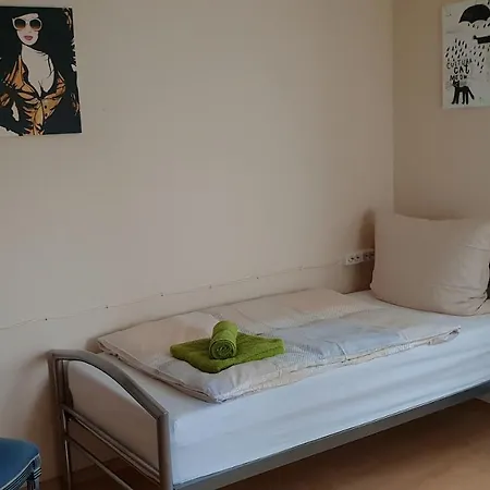 Alpha-Spot :: Erlenmoos Hostal *