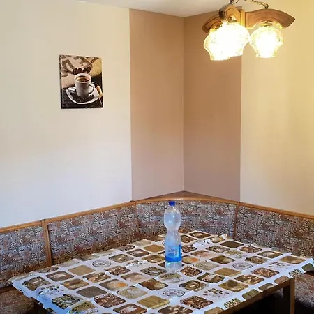 Alpha-Spot :: Erlenmoos Hostal *